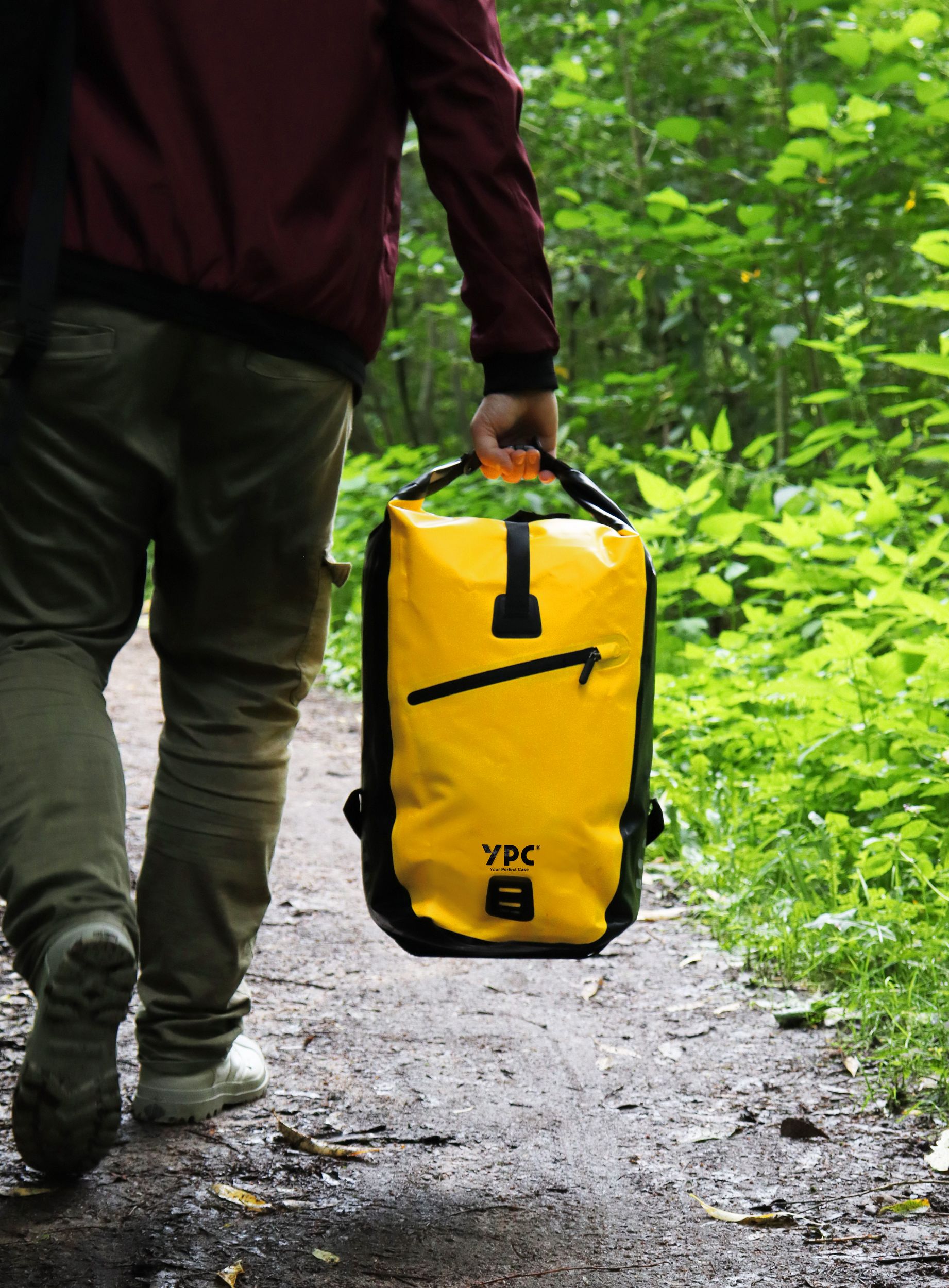 "Traveller" Bicycle pannier bag for rear rack XL, 27L, waterproof, shoulder bag with strap and handle, side pocket with click system, 55x35x20cm, yellow-black